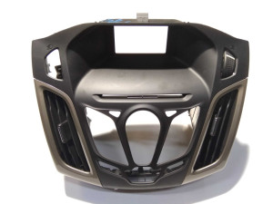 CM5118835JAW (FORD) Накладка торпедо центральнаяFord Focus III Electric 11-18 Ford Focus III 11-18