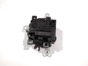 8710675010 (TOYOTA) Кроковий двигун пічки лівийToyota RAV4 HYBRID 15-18 Toyota RAV4 13-18
