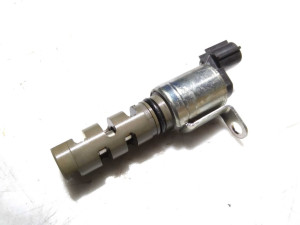 337010501022 (TOYOTA) Клапан управления ваносомToyota RAV4 HYBRID 15-18 Toyota RAV4 13-18