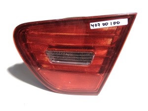 924042H010 (HYUNDAI) Фонарь внутренний правый