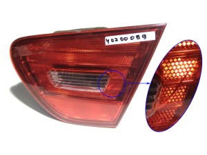 924042H010 (HYUNDAI) Фонарь внутренний правый