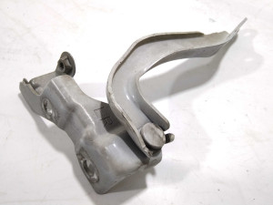 57260AJ00A9P (SUBARU) Петля капота праваяSubaru Outback 09-14