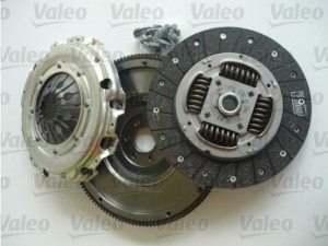 835050 (VALEO) Комплект сцепленияVW Sharan 95-10 Audi A3 96-03 Skoda Octavia Tour 96-10