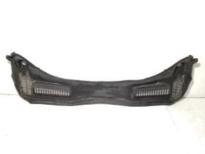 CJ5Z78022A68A (FORD) Пластик под лобовое стекло верхняя часть -16Ford Escape 13-19 Ford Kuga 13-21