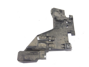 8R0941454 (AUDI) Кронштейн фары правый -12Audi Q5 08-16