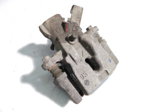 5540161M00999 (SUZUKI) Суппорт тормозной задний правыйSuzuki Vitara 15- Suzuki SX4 S-Cross 14-21 Suzuki Swift 10-17