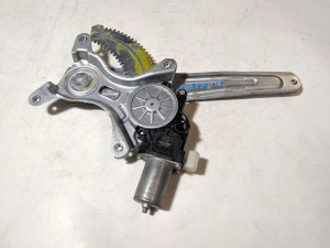 8350261M00 (SUZUKI) Стеклоподъемник задний левый электрический 2 пинаSuzuki Swift 17- Suzuki SX4 S-Cross 14-21