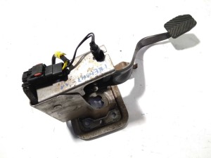 K04766380AF (DODGE) Педаль сцепленияFiat Freemont 11-16 Dodge Journey 07-20