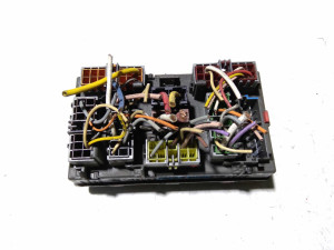 9568205380 (CITROEN) Блок предохранителей сервисPeugeot Partner 96-08 Citroen Berlingo 96-08
