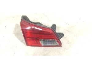84912AJ240 (SUBARU) Фонарь внутренний левый Европа