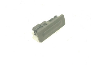 9676028380 (CITROEN) Кнопка открытие крышки багажника наружнаяPeugeot 308 (T9) 13- Citroen C4 Cactus 14-18 Citroen C4 10-20