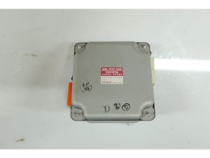 89892-47080 (TOYOTA) Блок керування високовольтної батареї BMS