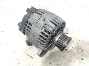 CA1810IR (HC-PARTS) ГенераторVW Caddy III 04-15 Audi A3 03-12 Skoda Octavia A5 04-13