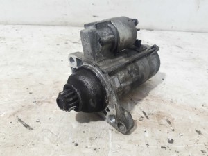 0001123028 (BOSCH) СтартерVW Caddy III 04-15 Audi A3 03-12 Skoda Octavia A5 04-13