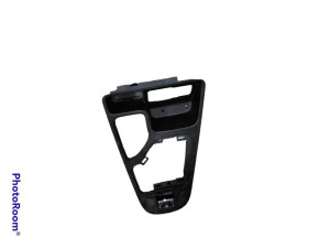 1UJ60DX9AD (JEEP) Накладка центральной консоли верхняя под АКППJeep Cherokee 13-23