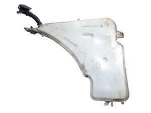 61667241674 (BMW) Бачок омывателя под омыватель фар универсалBMW 1 F20/F21 11-19 BMW 3 F30-80 12-19