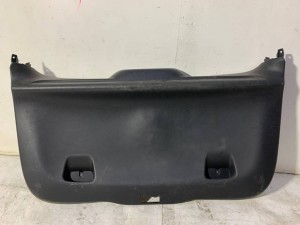909000164R (RENAULT) Карта крышки багажника
