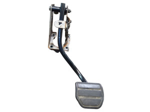 SKB500031PVJ (LAND ROVER) Педаль тормоза АКПП металлRange Rover Sport 05-13 Land Rover Discovery III 04-09 Land Rover Discovery IV 09-16