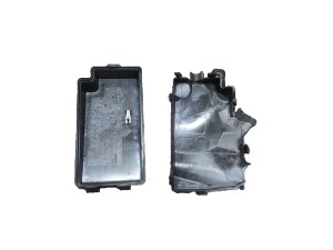 82662F4080 (TOYOTA) Корпус блока предохранителей моторного отсека 2 частиToyota C-HR 16-