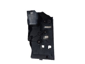 DWM500021 (LAND ROVER) Полиця акумуляторна пластик праваLand Rover Discovery III 04-09