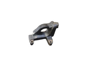 8200021443 (RENAULT) Кронштейн промвалаRenault Espace 97-02