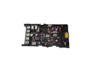 68137442AF (JEEP) Блок предохранителей моторный отсекJeep Cherokee 13-23