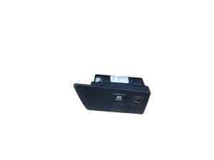 BFD266170 (MAZDA) Блок кнопок в торпедо левыйMazda 3 09-13 Mazda 3 13-19