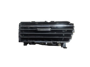 19D819704A (VW) Дефлектор торпедо правыйVW e-Lavida 19-