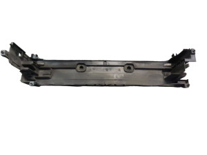17117639071 (BMW) Диффузор радиатора основного верхBMW 7 F01-F04 08-15 BMW 5 Gran Turismo F07 09-17 BMW 5 F10-18 10-17