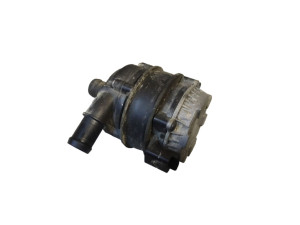 0392024088 (BOSCH) Помпа системы охлаждения электрическаяRenault Duster 17-