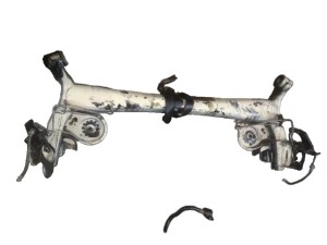 555016RN0D (NISSAN) Балка задней подвески голаяNissan Qashqai 21-