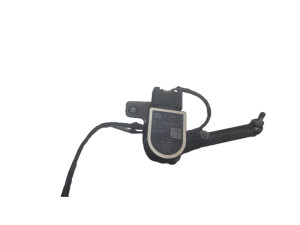 37146853755 (BMW) Датчик дорожного просвета заднийBMW 6 E63-64 04-11 BMW 7 F01-F04 08-15 BMW 5 F10-18 10-17