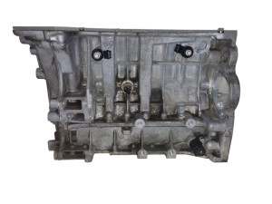 7587604 (BMW) Блок двигателя голый 2.0T-GDI 16V N20B20ABMW X1 E84 09-15 BMW X4 F26 14-17 BMW X3 F25 10-17