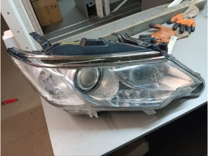 8114533801 (TOYOTA) Фара правая ксенон с электрокорректором белый поворот Европа