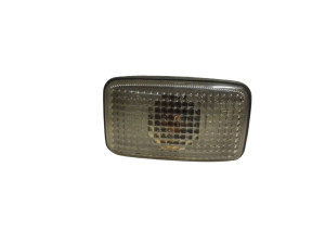 26160EQ000 (NISSAN) Повторитель поворота прозрачныйNissan X-Trail T30 00-09