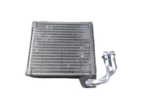 MR398361 (MITSUBISHI) Випарник кондиціонераMitsubishi Pajero III 00-07