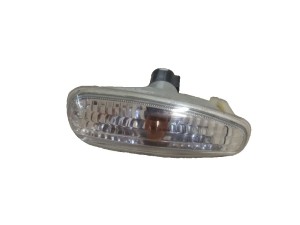923032H000 (KIA) Повторювач повороту білийHyundai Avante HD 06-10 Hyundai i-30 07-12 Kia Ceed 07-12