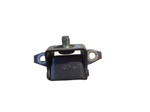 DM0P62210 (MAZDA) Петля крышки багажникаMazda CX-3 15- Mazda 3 09-14 Mazda 3 13-19