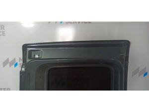 2K5843208 (VW) Дверь боковая правая стекло под накладку