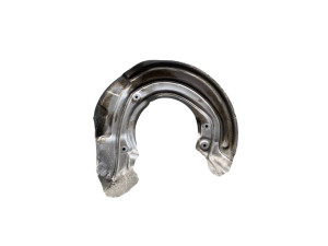 6872082 (BMW) Защита диска тормозного переднего правогоBMW 1 F20/F21 11-19