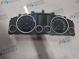 7L6920876 (VW) Панель приборов МКПП 2.5TDI 10VVW Touareg 02-10