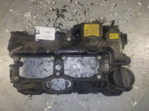 7633630 (BMW) Крышка клапанная 2.0T-GDI 16V