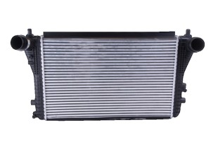 5C0145803E (VW) Радиатор интеркулераVW Caddy III 04-15 Audi A3 03-12 Skoda Octavia A5 04-13