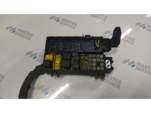 56050751AG (JEEP) Блок предохранителей моторный отсекJeep Cherokee 01-07