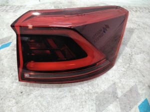 2GC945208B (VW) Ліхтар зовнішній правий LED кабріолет Європа