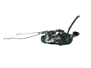 6911060090 (TOYOTA) Замок крышки багажникаToyota Land Cruiser Prado 90 96-02