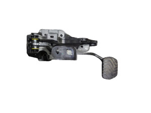 465015649R (RENAULT) Педаль гальмаRenault Duster 17- Dacia Duster 18-