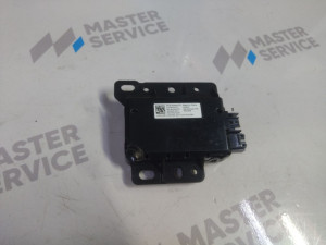 109329500A (TESLA) Блок электронный управления USB в консоль переднийTesla Model Y 20- Tesla Model 3 18-23
