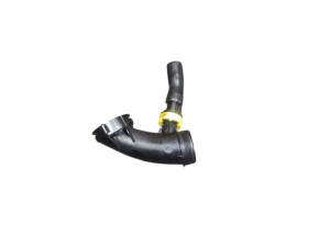 9801000980 (PEUGEOT) Патрубок воздуха от КВФ к турбинеPeugeot 308 (T9) 13- Citroen C4 Picasso 13-18