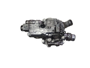 9803549480 (PEUGEOT) Корпус термостата 1.6HDI 8V, 1.5HDI 16VPeugeot 308 (T9) 13- Citroen C4 Picasso 13-18